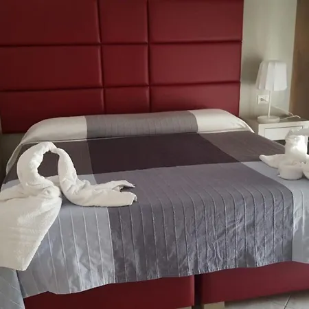 S'oronzo Modern Town House דירה *