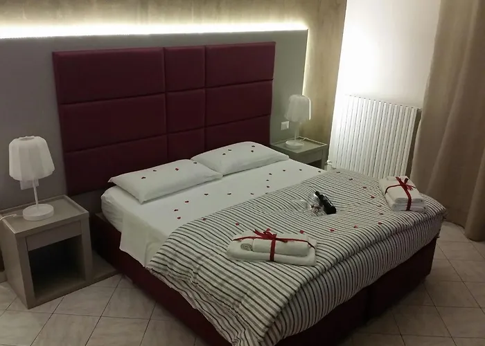 S'oronzo Modern Town House 아파트 레체